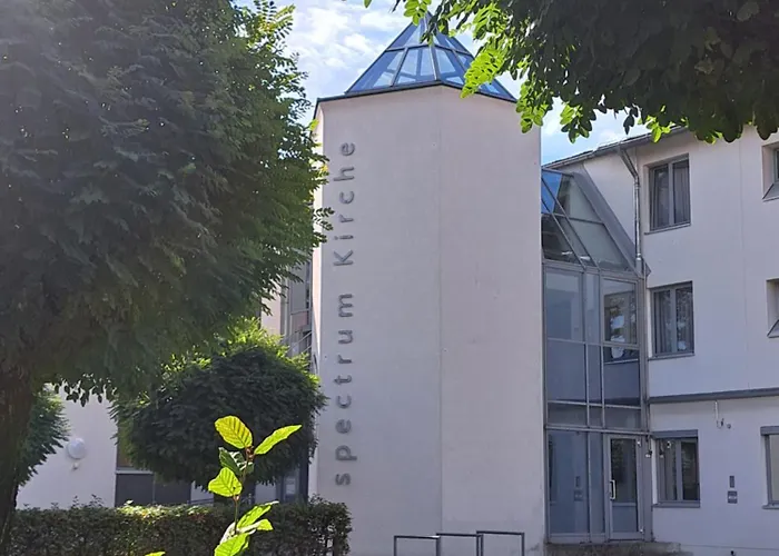 Spectrum Kirche Exerzitien-und Bildungshaus auf Mariahilf
