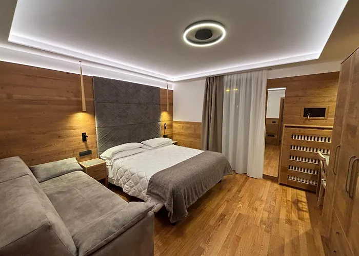 Alexander Hotel Alpine Wellness Dolomites Molveno