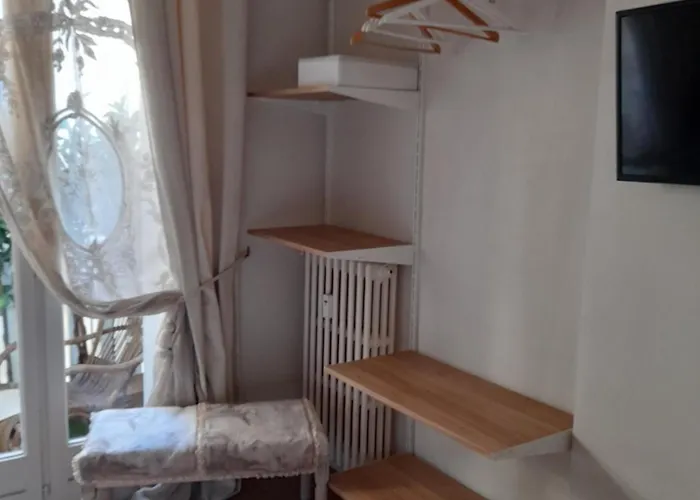 Chambre Privee A 100 M Des Plages Toulon