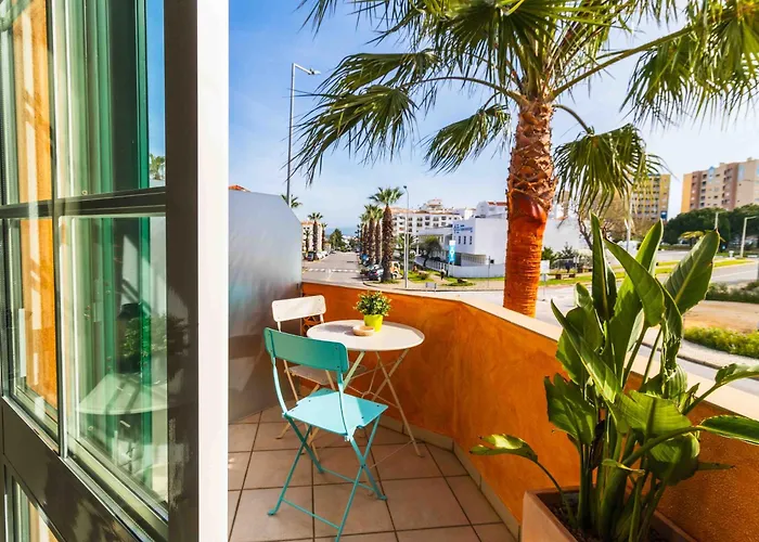 "Casas Novas Guesthouse" (Adults Only)