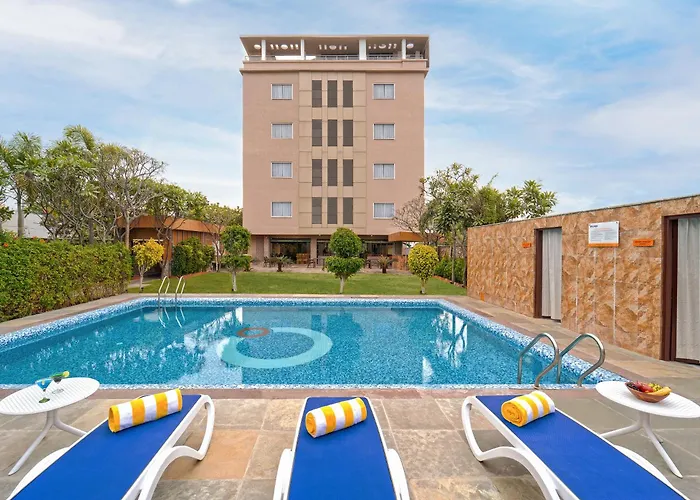 Zone Connect By The Park,Udaipur Hotel