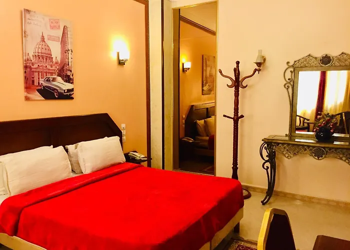 Hotel Les Ambassadeurs
