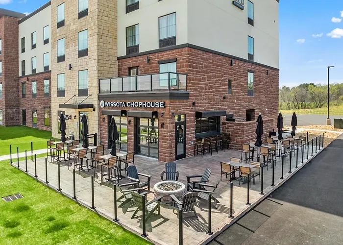 Cobblestone Hotel & Suites - Cullman