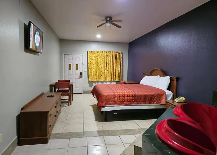 Texas Inn And Suites Rgv Edinburg