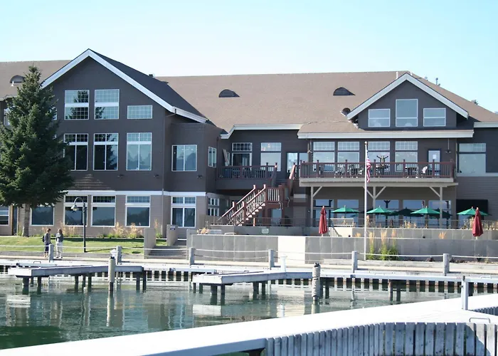 Kwataqnuk Resort & Casino