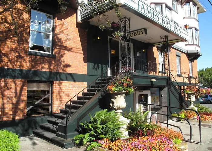 James Bay Inn Hotel, Suites & Cottage Victoria