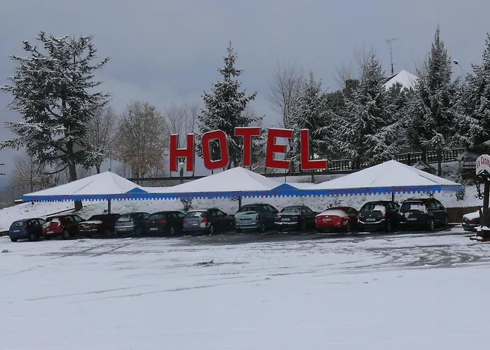 Hotel Complejos J-Enrimary Puebla de Sanabria