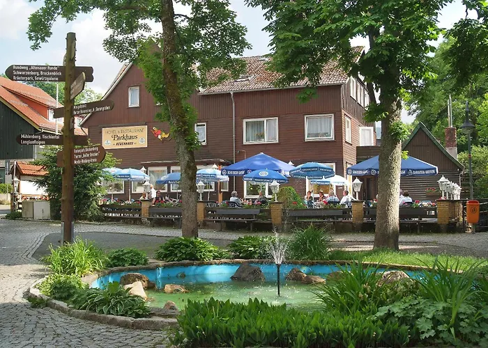 Hotel-Café-Restaurant Parkhaus