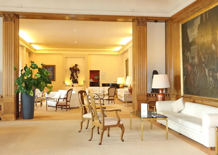 Hôtel du Grand Lac Excelsior