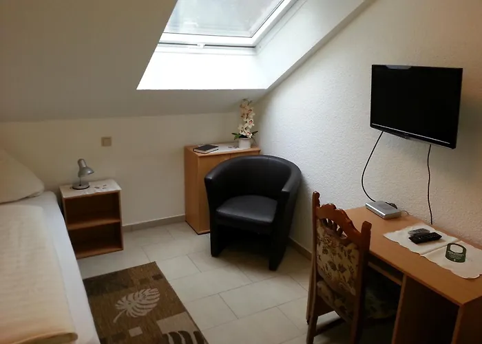 Hotel Am Kamin - Modern Appartements - Free Wifi - Parking Duisburg