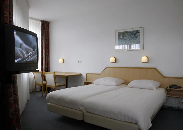 Hotel Dekkers Ossendrecht