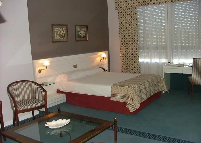 Hotel Las Cigüeñas Trujillo
