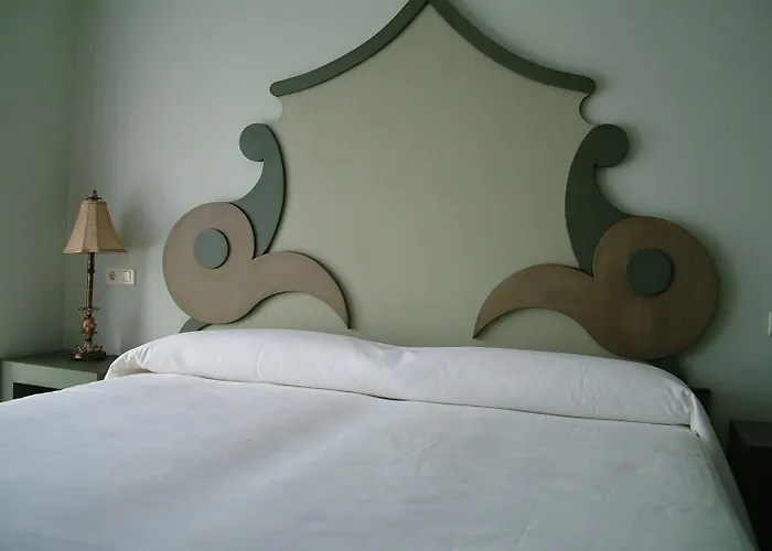 Hotel Vinacua Sos del Rey Católico