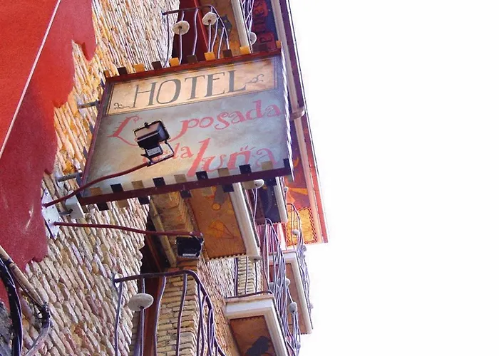 Hospedium Hotel Posada De La Luna