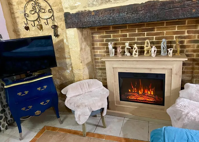 La Clef des Songes - chambres climatisées - Sarlat Centre - Parking gratuit - Piscine, Spa et massages à 400mètres