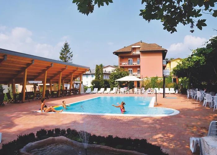 Villa Flora Levico Terme