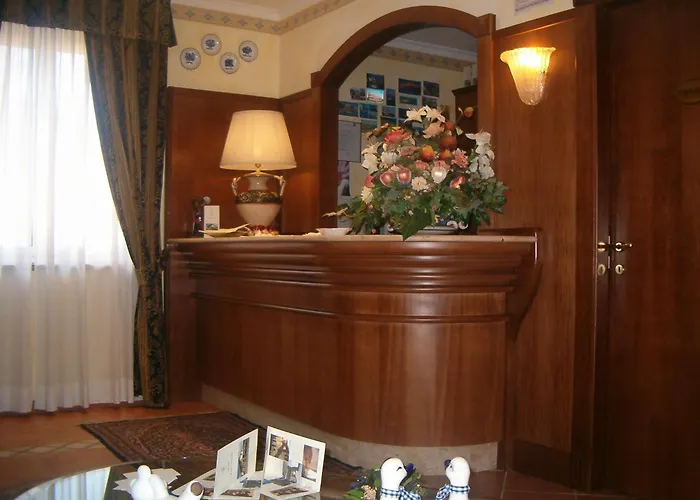 Hotel Squarciarelli Grottaferrata