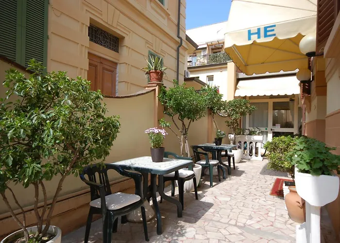 Hotel Ely