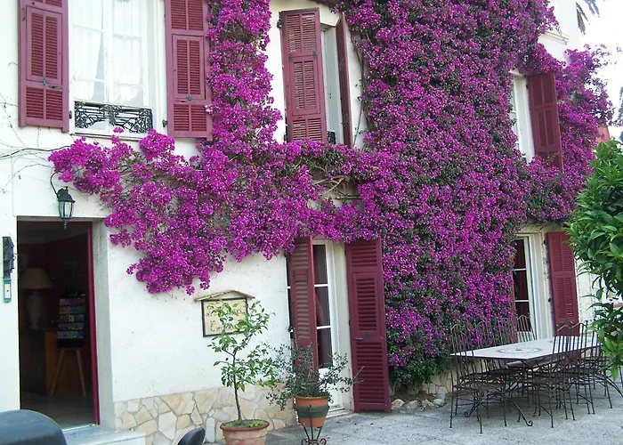 Castel Enchante