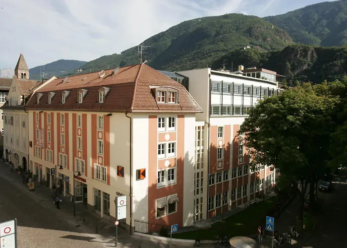 Hotel Kolpinghaus Bolzano