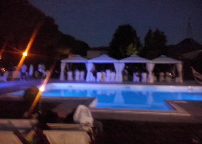 Hotel Velcamare