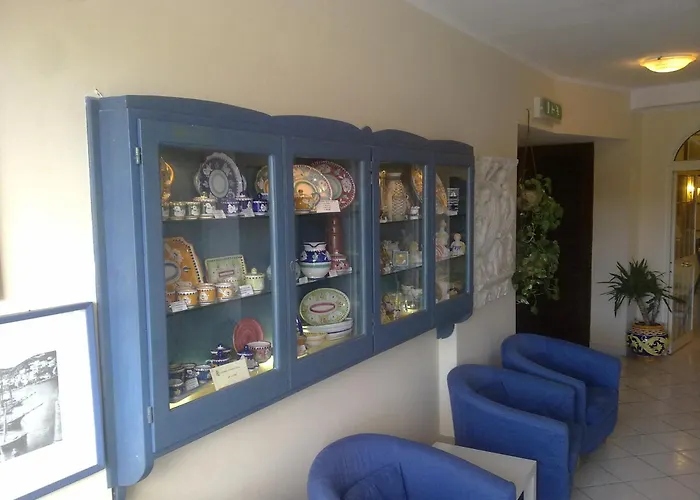 Hotel La Baia Ponza