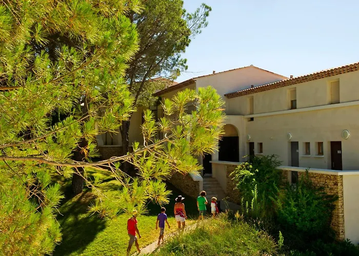 Résidence Goélia Le Domaine du Moulin Blanc Gordes