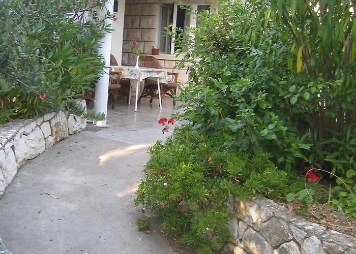Barko Apartment And Rooms Hvar Town