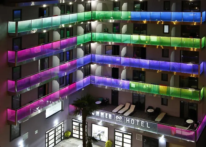 Summer Hotel