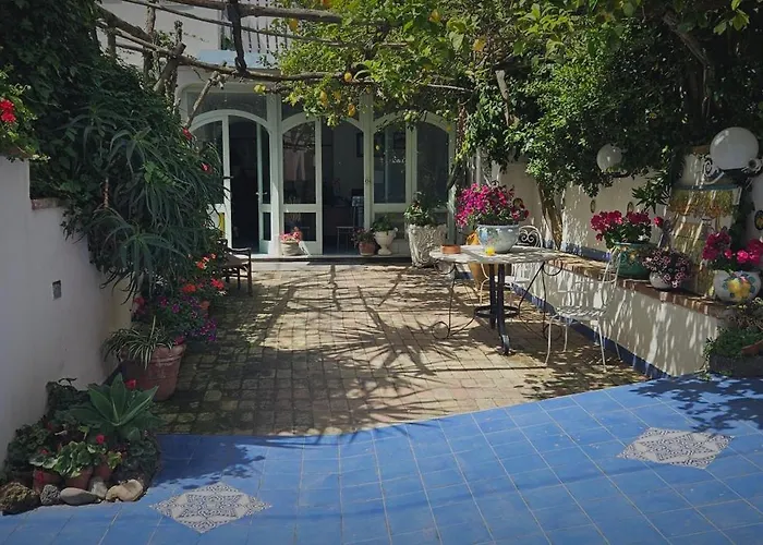 Piccolo Tirreno Hotel Residence Procida