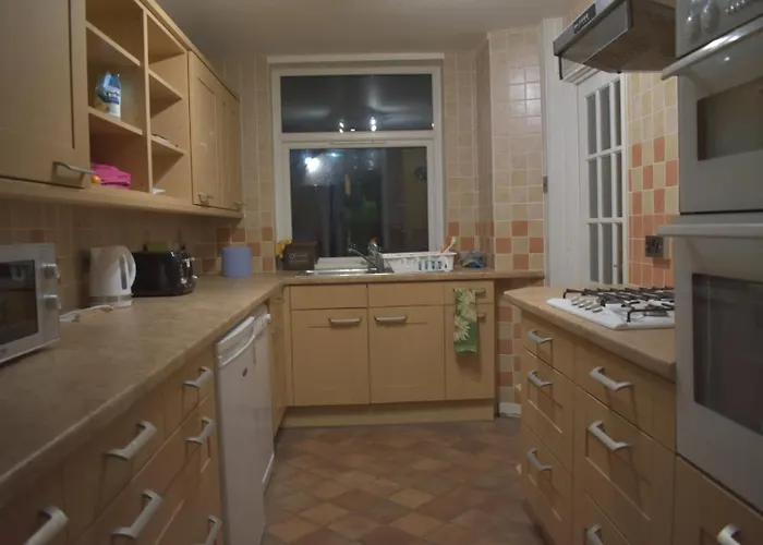 Home And A Stay Bristol