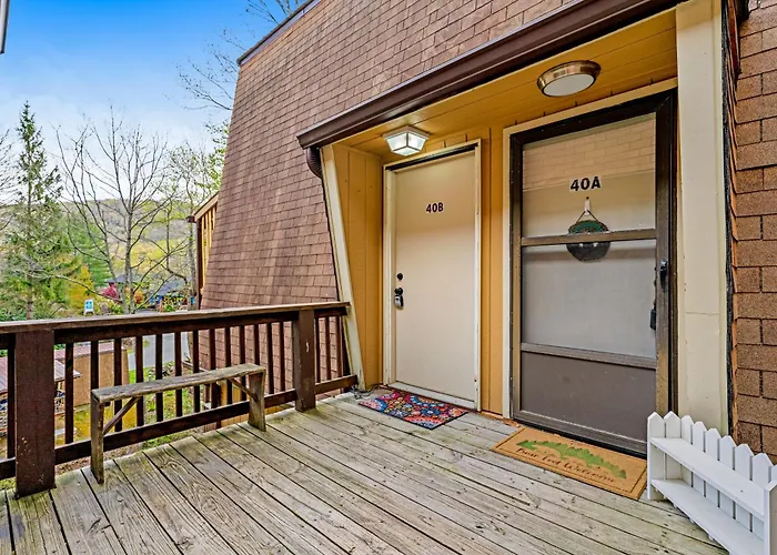 Sugar Mountain Hideaway Apartment Banner Elk
