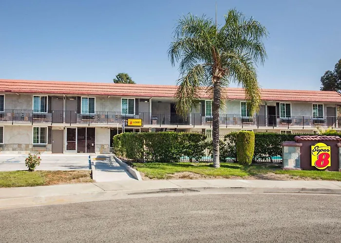 Super 8 By Wyndham Redlands/San Bernardino Motel