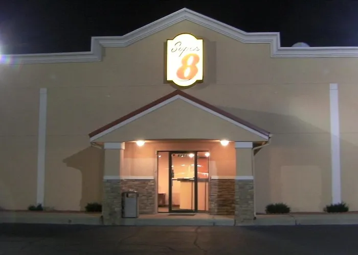 Super 8 By Wyndham Lafayette Motel