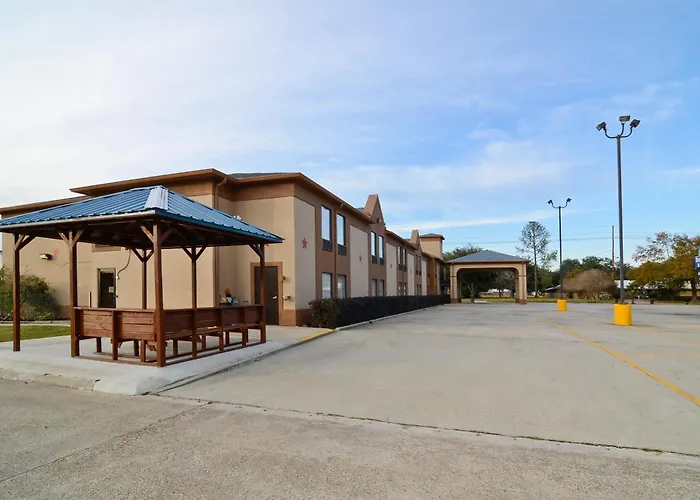 Days Inn & Suites By Wyndham Eunice