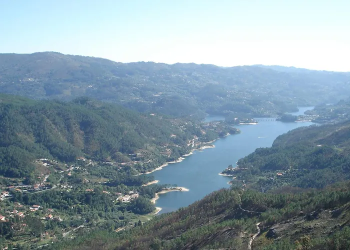 Hotel Lagoa Azul Do Gerês