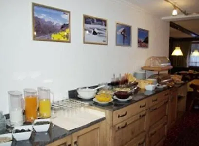 Alpenhof Pension-Garni Nauders