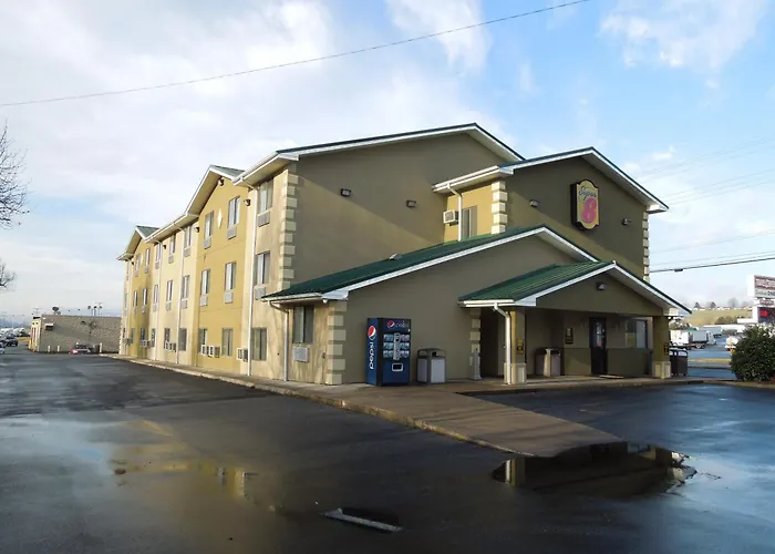 Super 8 By Wyndham Harrisonburg
