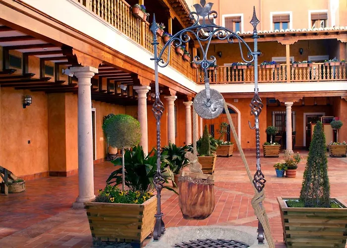 Hotel Menano Manzanares