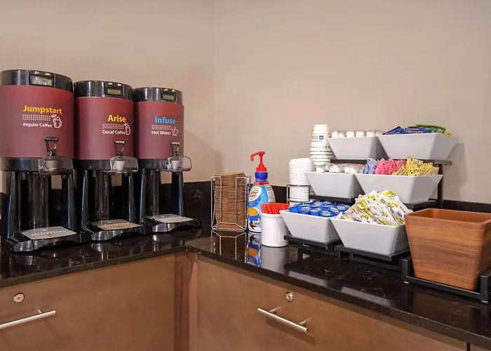 Best Western Plus Meadowlands Secaucus