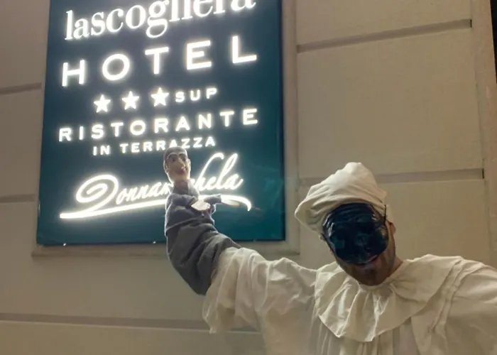 Hotel La Scogliera