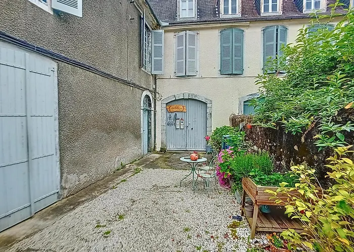 Hotel Les Glycines Oloron