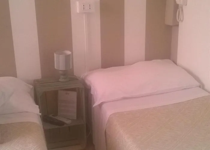 Bed Il Faro Bed and Breakfast Finale Ligure