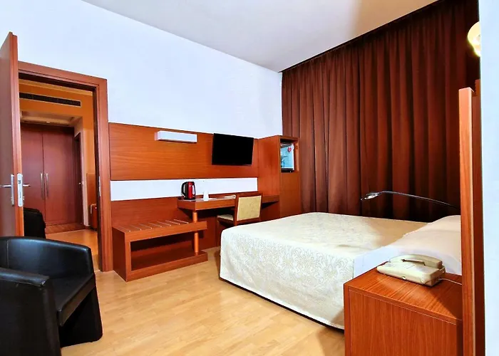 Bella Italia Palace Hotel