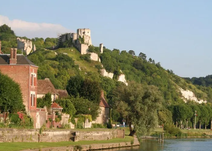 La Chaîne D'or Les Andelys