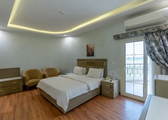 Lotus Luxor Hotel