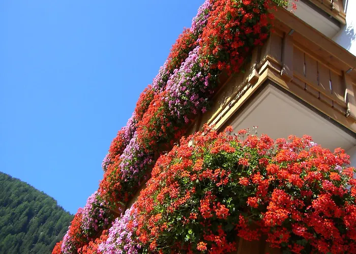 B&B Hotel Alpenrose Rooms & Apartments Valles