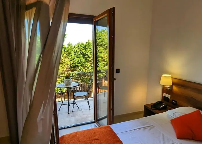 Morello Beach Hotel