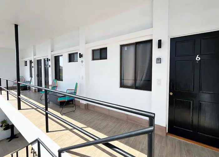 Hotel Surf Ranch Tamarindo