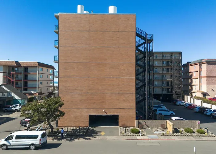 2 Bed 2 Bath Apartment In The Sand And Sea Condos Seaside